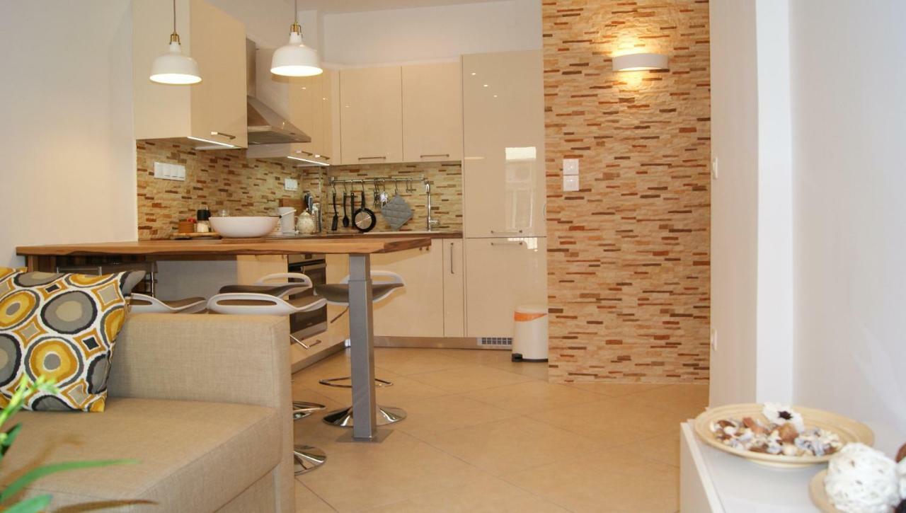 Brand New Luxury Apartment 塞萨洛尼基 外观 照片