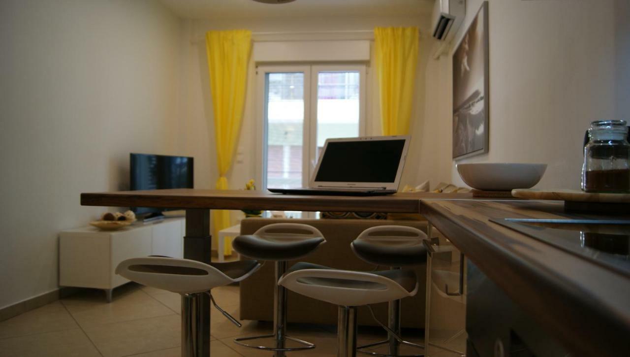 Brand New Luxury Apartment 塞萨洛尼基 外观 照片